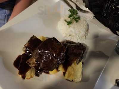 Rosy's Cakery & Cafe