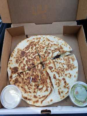 El Pollo Rico Taqueria