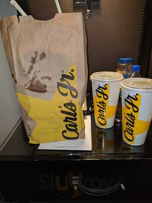 Carl's Jr.
