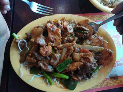 Singapore Chinese & Indochina Restaurant