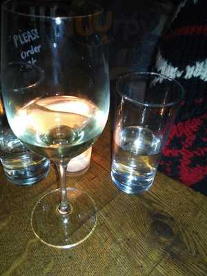 Custom American Wine Bar