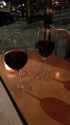 Custom American Wine Bar