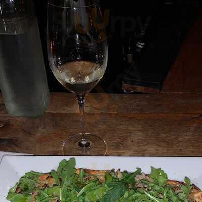 Custom American Wine Bar