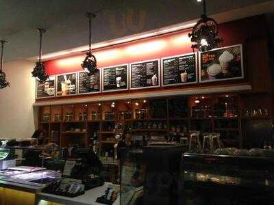 The Coffee Bean & Tea Leaf