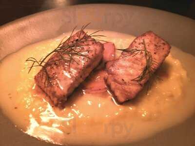 Heritage Restaurant & Bar