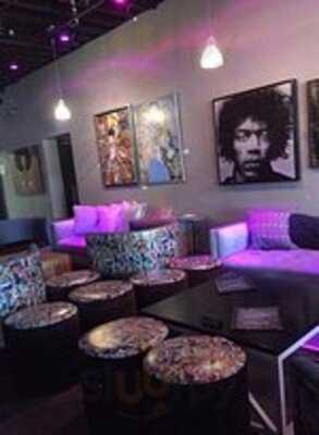 The Urban Lounge