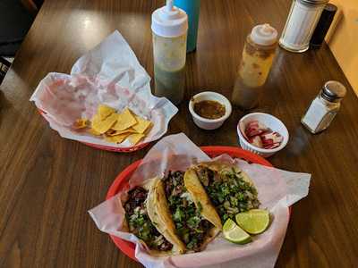 Rostiteria Y Cocina El Paisano