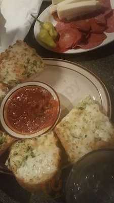 Giuseppe's Italian Restaurant And Lounge