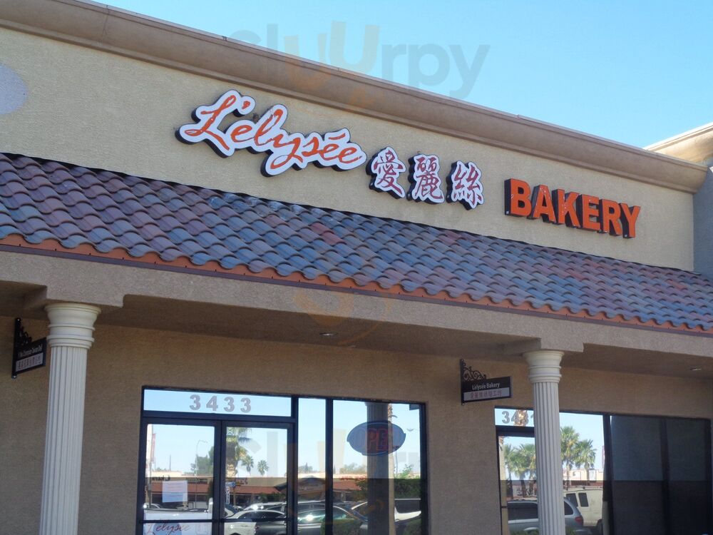 Lelysee Bakery