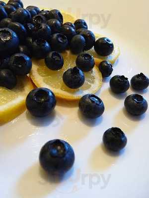 Fiasco Cocktails & Sports Bar