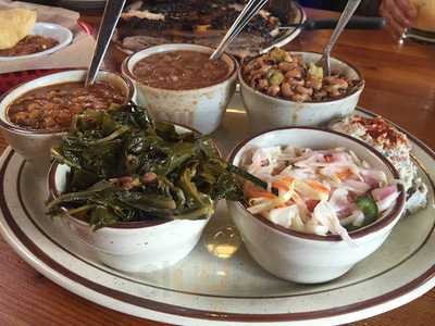 Tucci's Q American Barbque