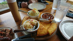 Tucci's Q American Barbque