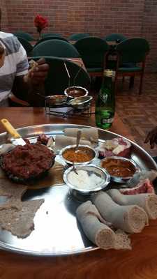 Piassa Restaurant & Mart