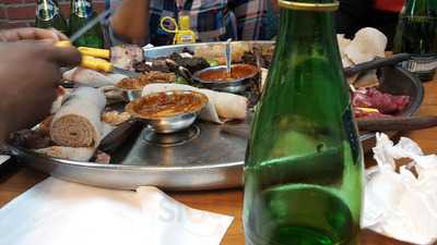 Piassa Restaurant & Mart