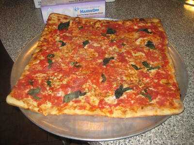 Little Toninos Pizzeria Cafe