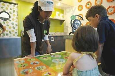 Bean Sprouts Cafe & Cooking School