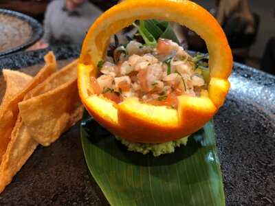 Hakashi Japanese Bar & Grill