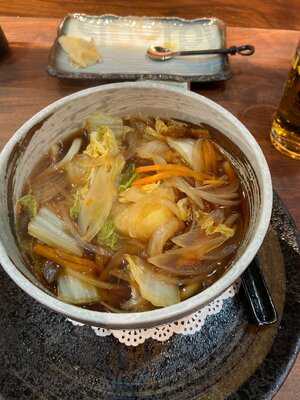 Hakashi Japanese Bar & Grill