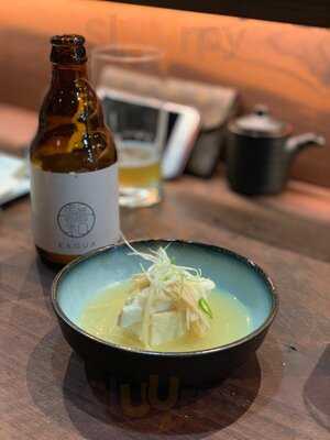 Hakashi Japanese Bar & Grill