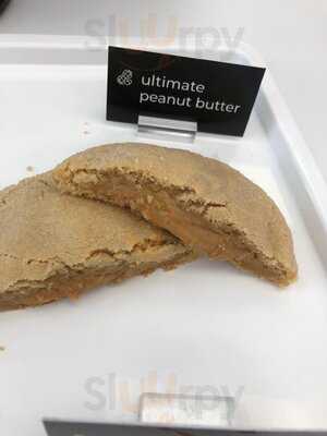 Crumbl Cookies Centennial