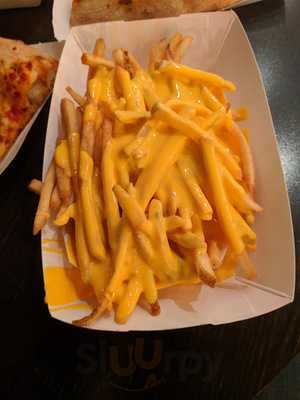 Frankie's By The Slice - Navy Pier