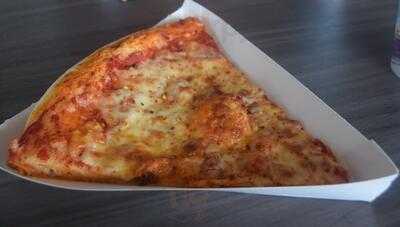 Frankie's By The Slice - Navy Pier