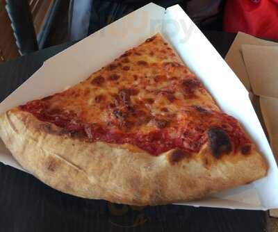 Frankie's By The Slice - Navy Pier