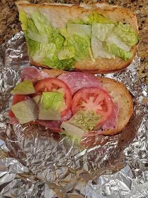 Compari's Pizza & Italian