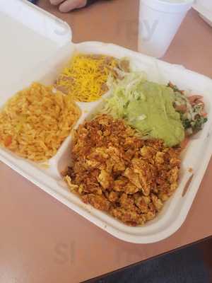 Roberto's Taco Shop