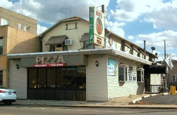 Bije's Bar And Grill