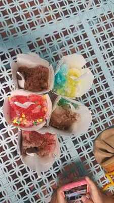 Vayla's Gourmet Shaved Ice