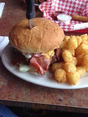 Darcy's Restaurant & Bar