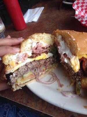 Darcy's Restaurant & Bar