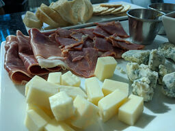 Bubbles Seafood & Wine Bar