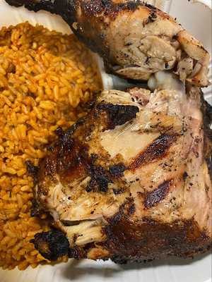 Quilox Restaurant & Lounge