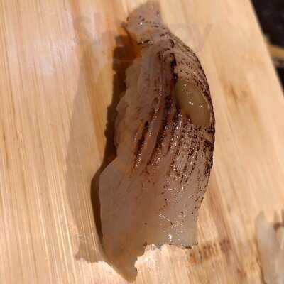 Tanoshi Sushi Sake Bar