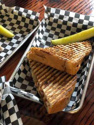 Surfing Bear Sandwich