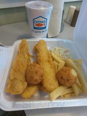 Captain D's