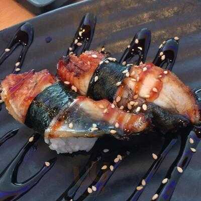 Taika Sushi Bar & Grill