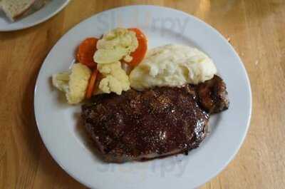 New Leaf Restaurant & Bar