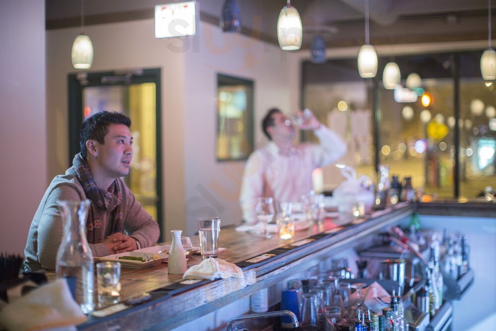 Aj's Sports Bar And Grill