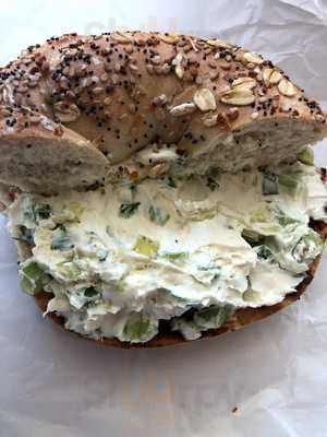 Bread Brothers Bagel Cafe - Greenpoint