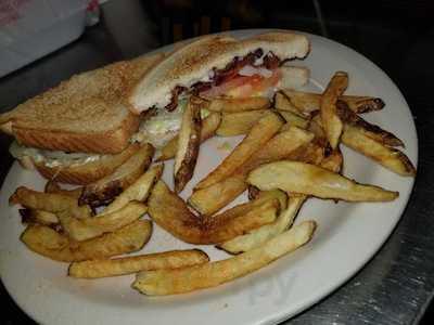 El Chino Restaurant Y Tacos