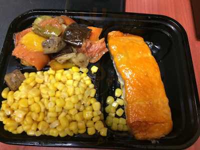 Yossi's Heimishe Bakery