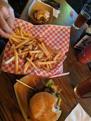 Coasters Bar & Grill