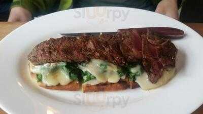 Phebe's Tavern & Grill