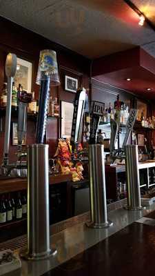 The Plough And Stars