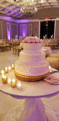 Zometa's Bakery & Restaurant