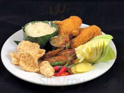 Kinn Kao Table & Bar