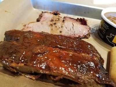 Dickey's Barbecue Pit
